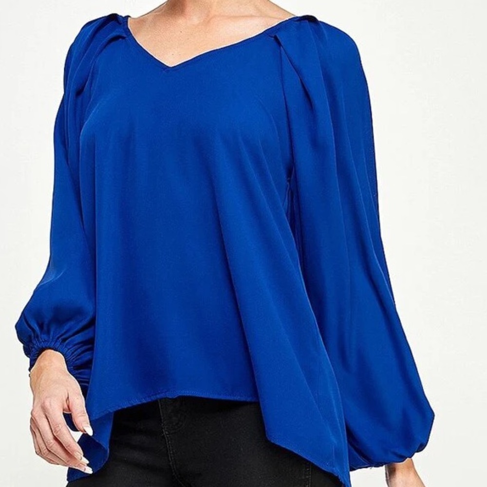 Caramela Elegant Blue Women's Top